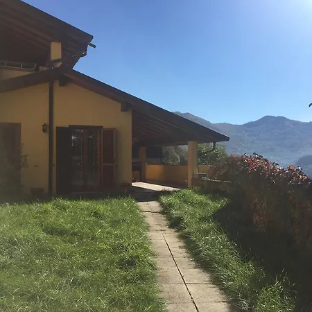 Daire Casa Bryant Castiglione dʼIntelvi